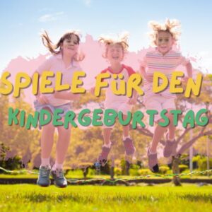 Spiele für den Kindergeburtstag Drei fröhliche Kinder springen gemeinsam über ein Seil im Park – perfekte Spiele für einen aktiven Kindergeburtstag.