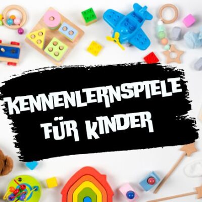 Kinder spielen gemeinsam ein lustiges Kennenlernspiel im Kreis und lachen fröhlich. Perfekt für Schule, Kindergeburtstag oder Ferienlager, um neue Freunde zu finden.